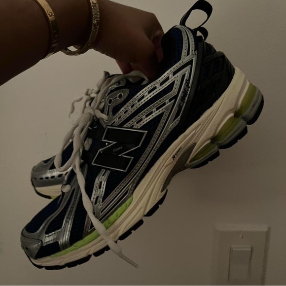 New Balance Navy and Metallic Running Shoes - Picture 3 of 3